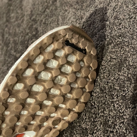 ADIDAS ULTRABOOST SLIP ON NO LACES - Picture 7 of 8